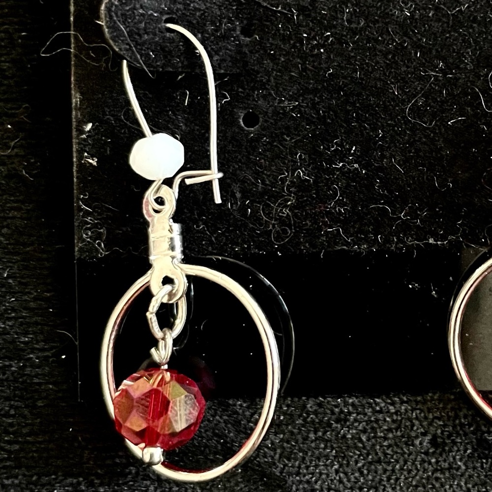 💎4 for $20💎Hand Crafted SilverTone and Bead Earrings - Picture 2 of 2
